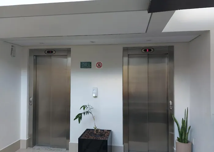 Flats da Júnia - ótimo beneficio com wifi, ar, tv, frigobar